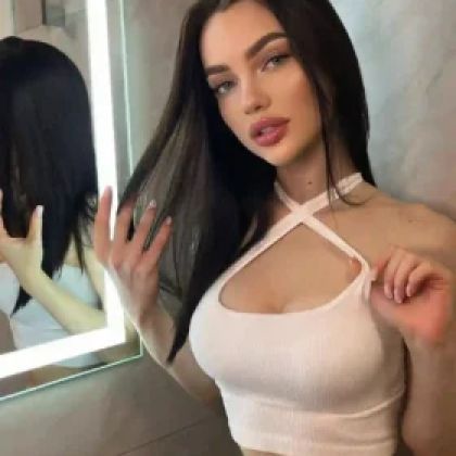 Russian Escorts in Karol Bagh in Bangalore